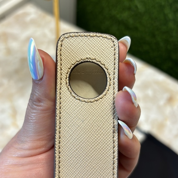 ❤️ Prada Saffiano Vintage Rare Mini Case - Picture 5 of 17